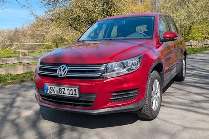 VW Tiguan 64.000 km 10.700 &euro; Arnsberg 59821