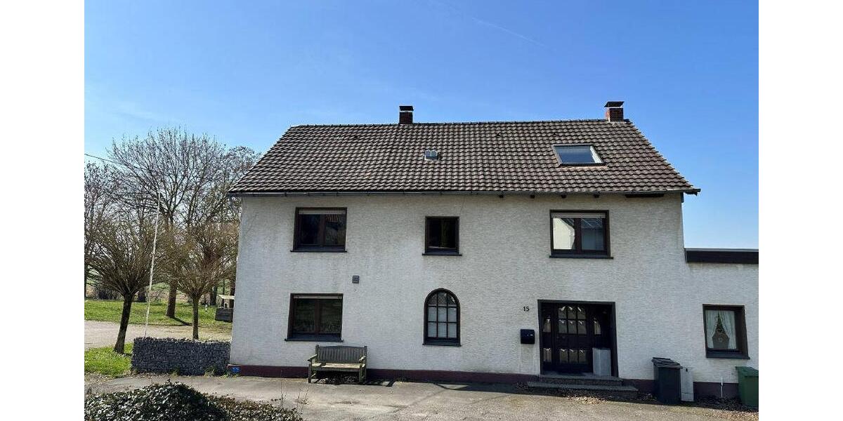 Einfamilienhaus Ense - 7 Zimmer, 270 m&sup2;, 1.350&euro; | Angebot:25918709
