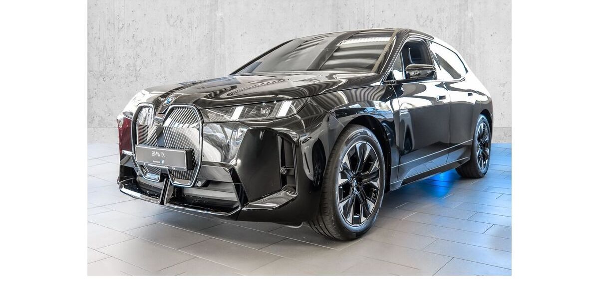 BMW iX 5.900 km 74.740 &euro; Iserlohn 58636