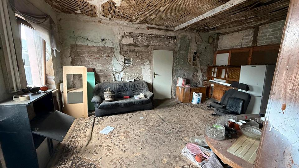 Einfamilienhaus Finnentrop - 2 Zimmer, 413 m&sup2;, 64.999&euro; | Angebot:26652131