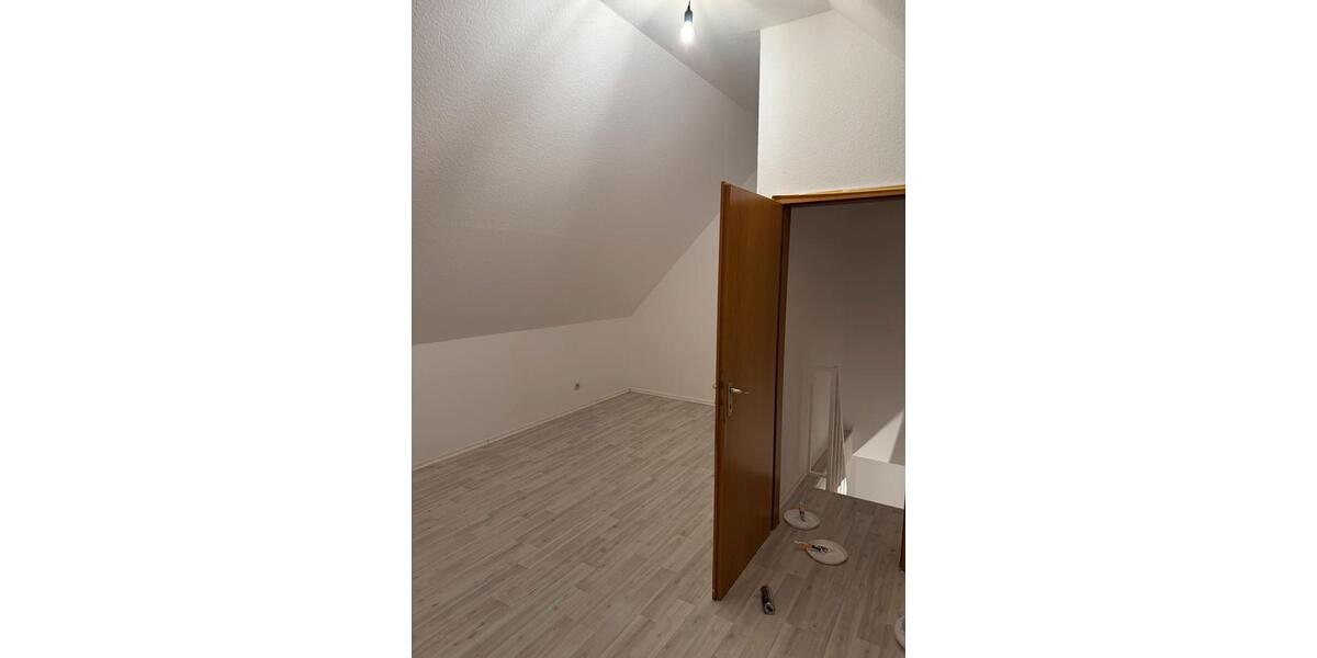 Maisonettenwohnung Lünen - 3 Zimmer, 76 m&sup2;, 850&euro; | Angebot:25967613