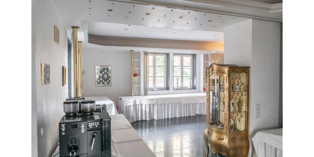 Terrassenwohnung Wetter (Ruhr) - 6 Zimmer, 350 m&sup2;, 3.500&euro; | Angebot:25542419