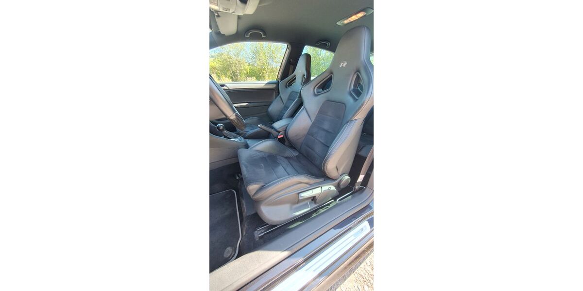 VW Golf 67.800 km 22.990 &euro; Arnsberg 59821