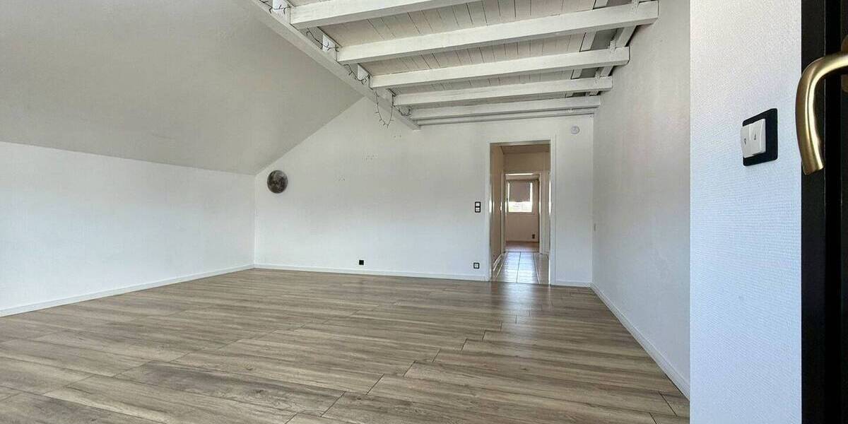 Etagenwohnung Fröndenberg - 4 Zimmer, 93 m&sup2;, 220.000&euro; | Angebot:26674718