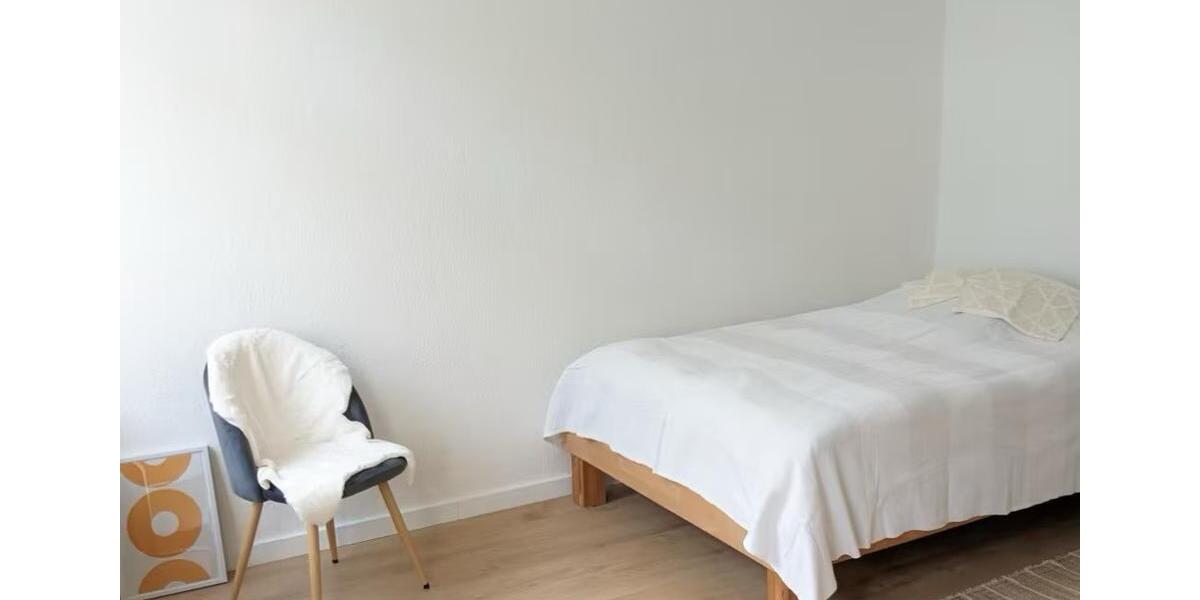 Etagenwohnung Dortmund Innenstadt West - 4 Zimmer, 16 m&sup2;, 476&euro; | Angebot:25986190