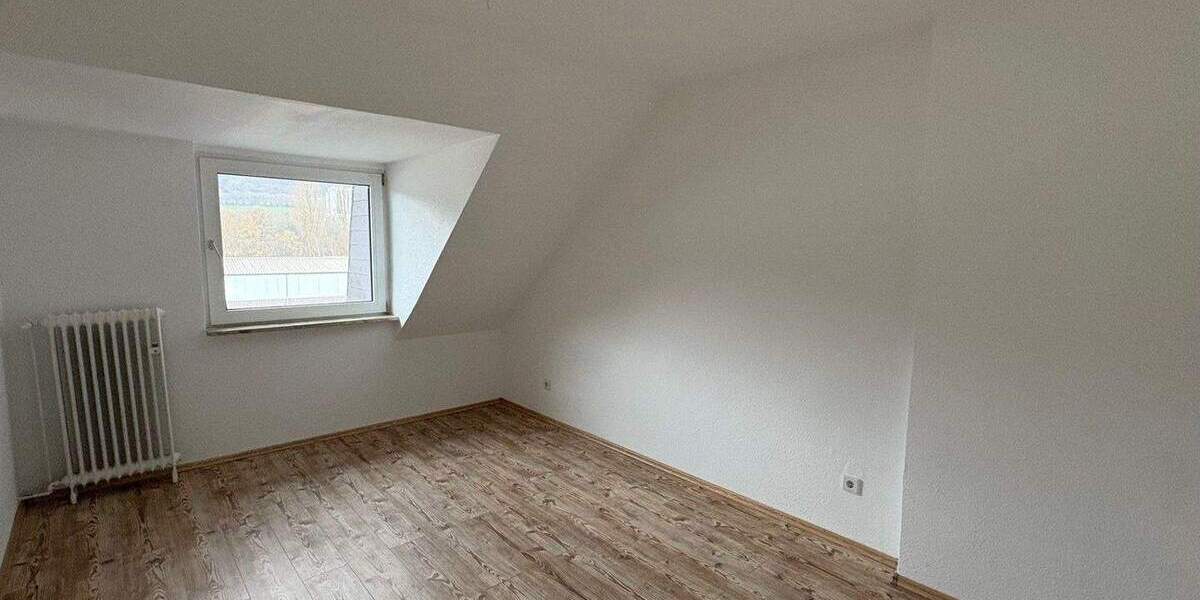 Etagenwohnung Gevelsberg - 3 Zimmer, 78 m&sup2;, 455&euro; | Angebot:25779757