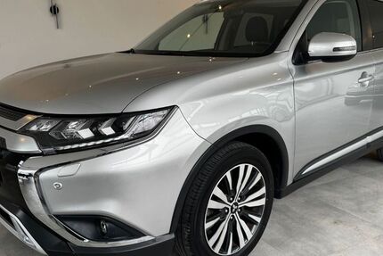 Mitsubishi Outlander 65.199 km 19.350 &euro; Arnsberg 59757