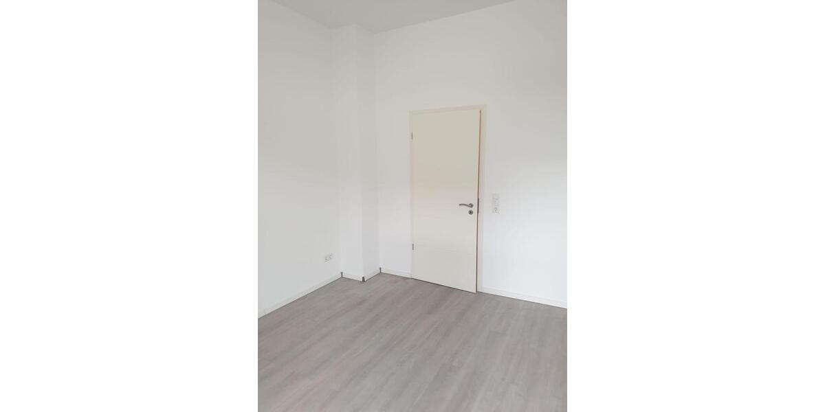 Erdgeschoßwohnung Dortmund Brackel - 6 Zimmer, 135 m&sup2;, 1.200&euro; | Angebot:22788276