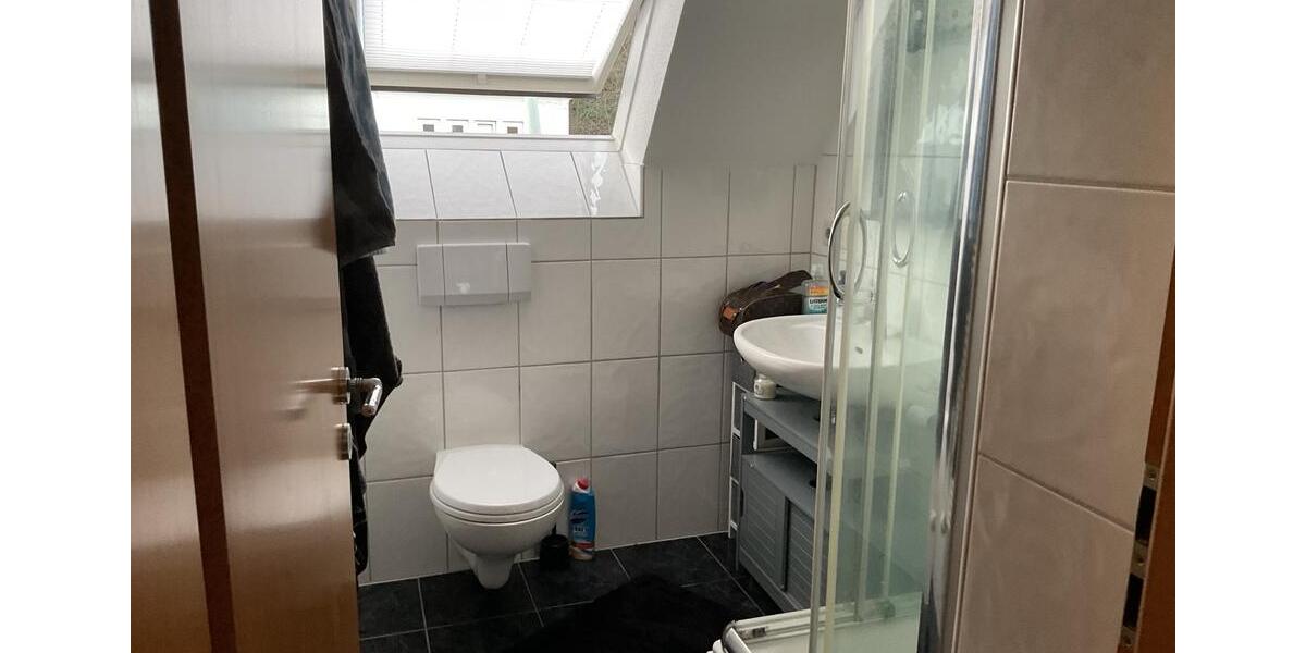 Dachgeschoßwohnung Arnsberg Obereimer - 3 Zimmer, 62 m&sup2;, 129.000&euro; | Angebot:25942177