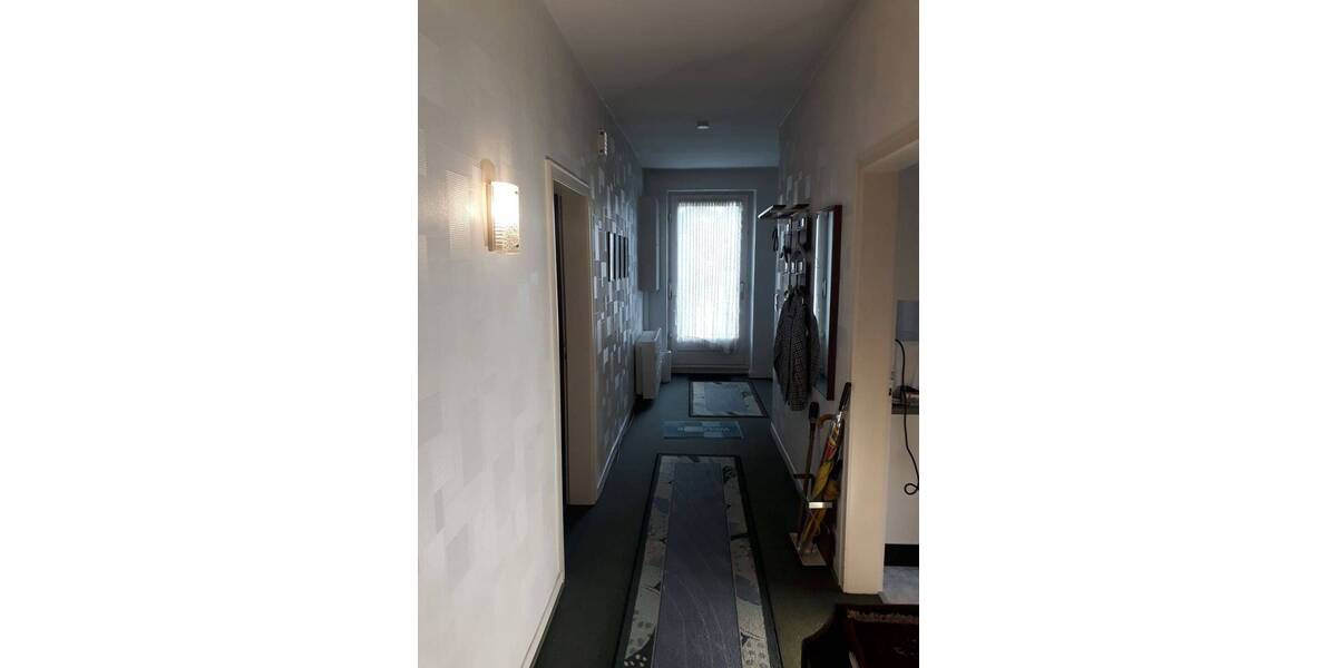 Einfamilienhaus Halver Carthausen - 7 Zimmer, 250 m&sup2;, 258.000&euro; | Angebot:26671951