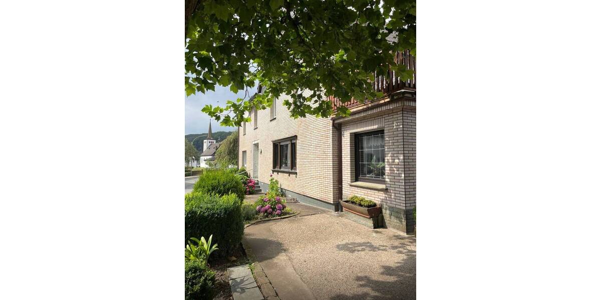 Einfamilienhaus Sundern-Meinkenbracht Meinkenbracht - 1 Zimmer, 344 m&sup2;, 360.000&euro; | Angebot:25744699