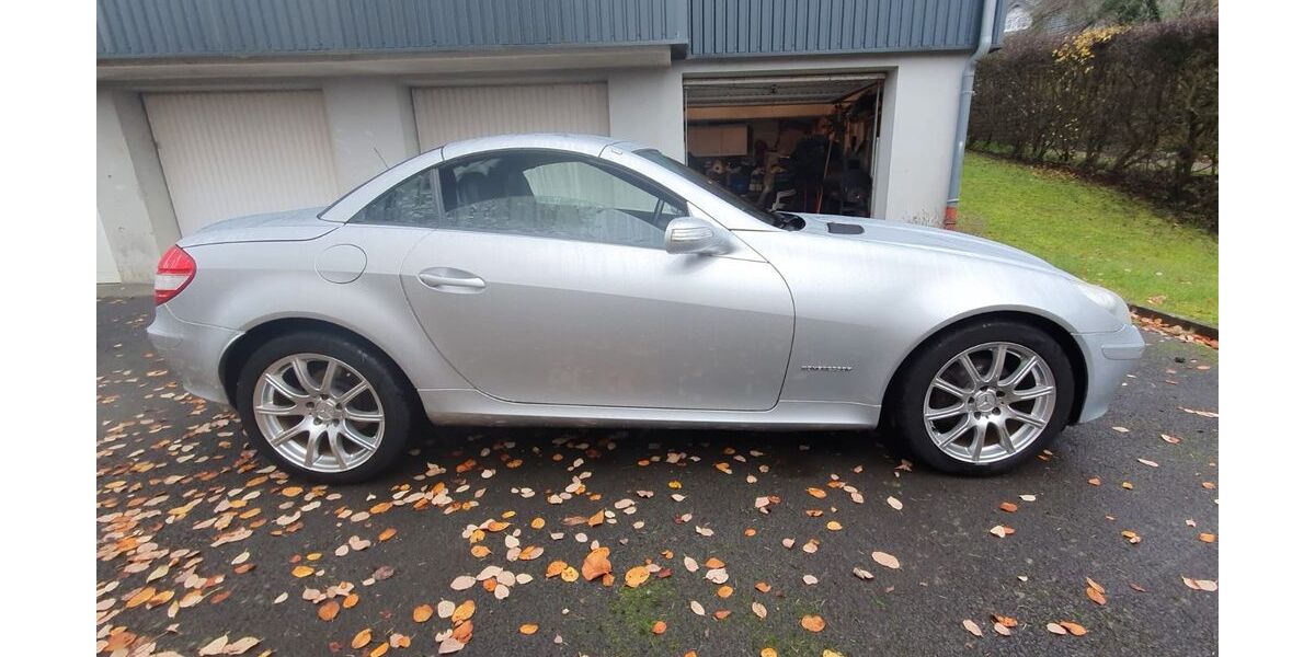 Mercedes-Benz SLK 200 111.000 km 7.800 &euro; Plettenberg 58840