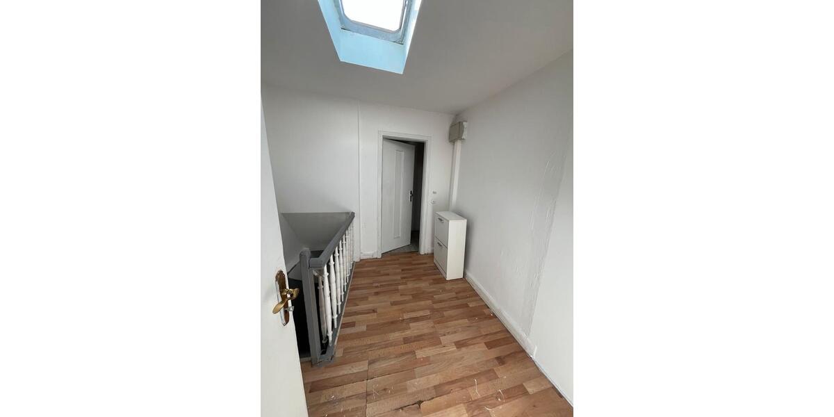 Dachgeschoßwohnung Hagen Hagen-Mitte - 3.5 Zimmer, 85 m&sup2;, 830&euro; | Angebot:26604533
