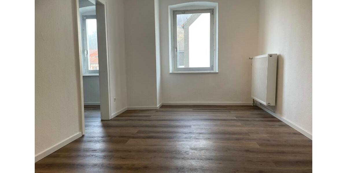 Etagenwohnung Plettenberg - 4 Zimmer, 150 m&sup2;, 1.150&euro; | Angebot:26577496