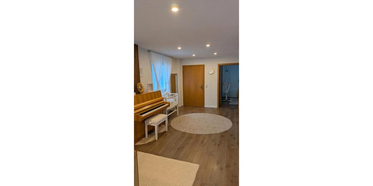Etagenwohnung Lüdenscheid Staberg - 2.5 Zimmer, 69 m&sup2;, 112.000&euro; | Angebot:27230757