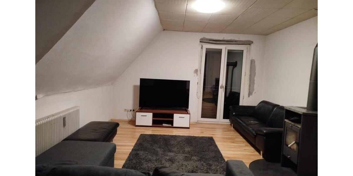 Etagenwohnung Altena - 4 Zimmer, 110 m&sup2;, 1.000&euro; | Angebot:24813241