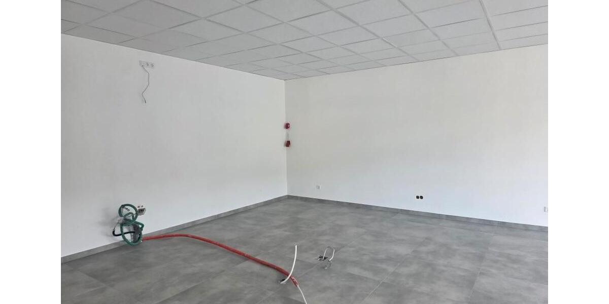 Gewerbeobjekt Arnsberg Holzen - 990&euro; | Angebot:26563684