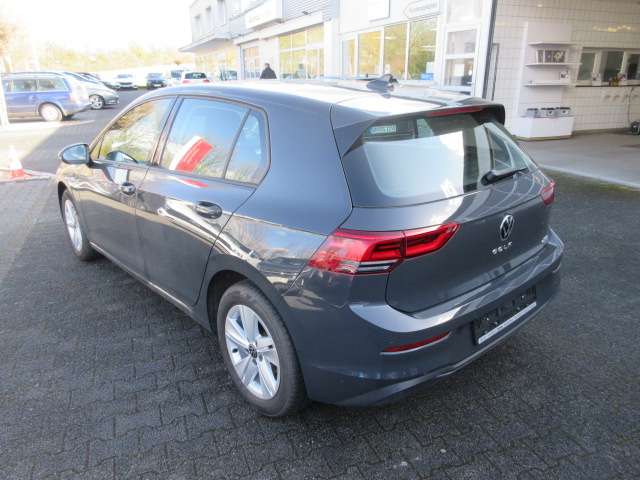 VW Golf Life 1.0 eTSI DSG LAMERA ALU APS LED CLIMATRO 28.737 km 20.988 &euro; Bergkamen 59192