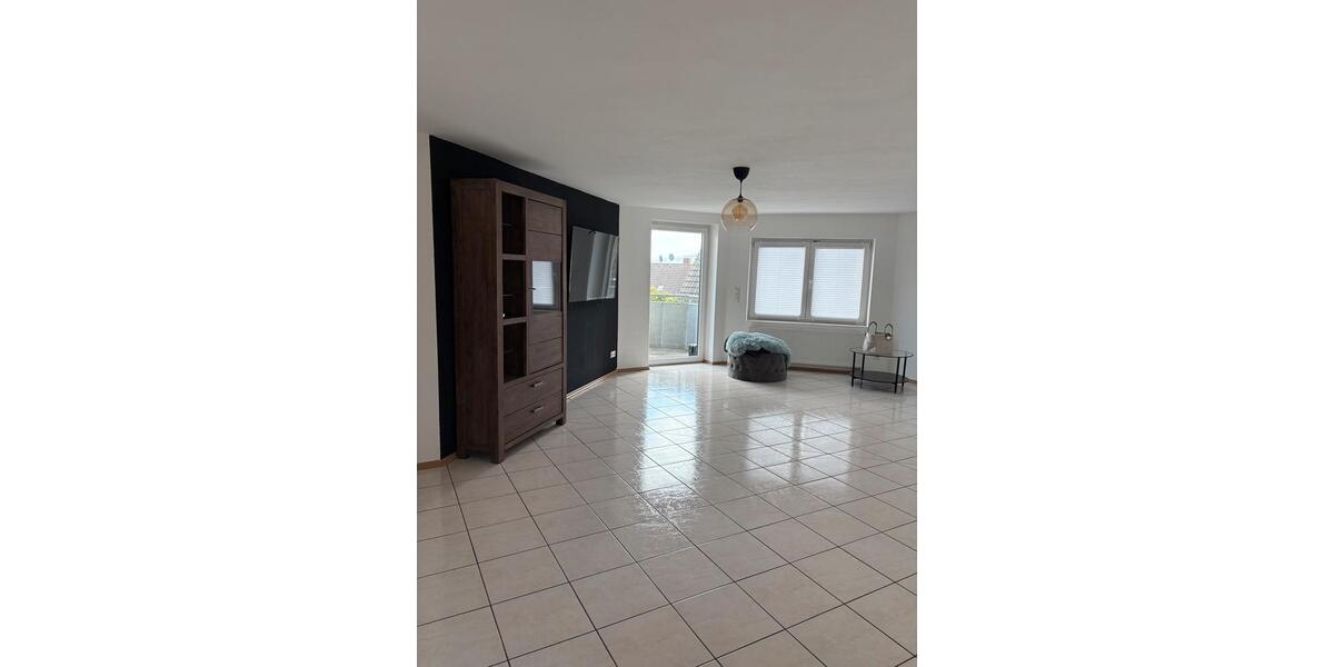 Maisonettenwohnung Hemer - 4 Zimmer, 130 m&sup2;, 1.000&euro; | Angebot:25944934