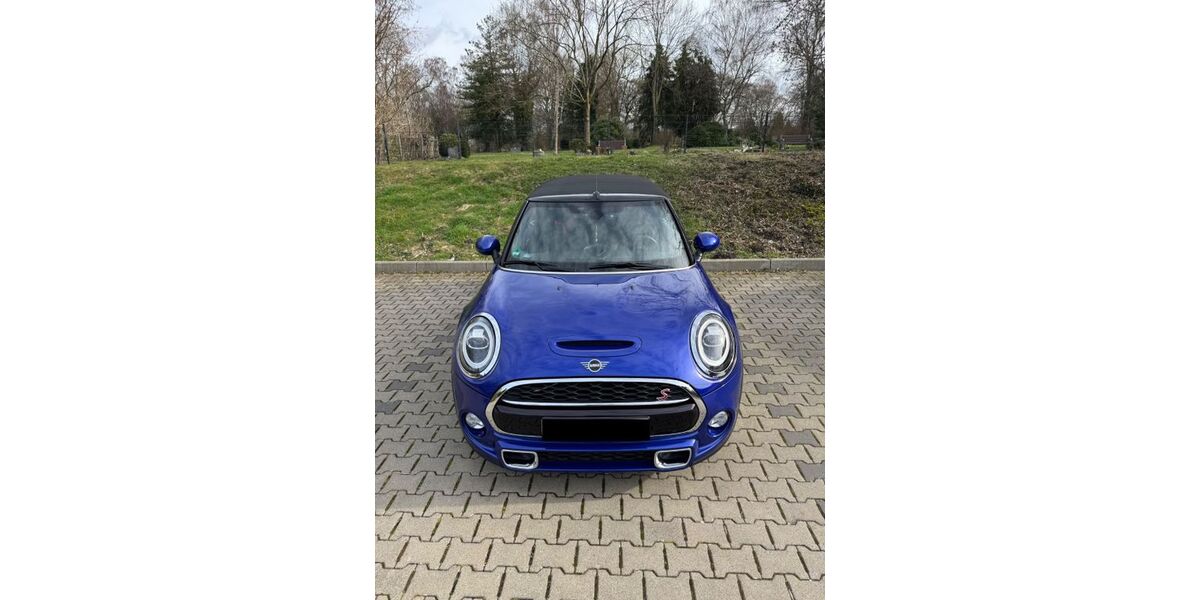 Mini Cooper S Cabrio 61.900 km 19.999 &euro; Dortmund 44287