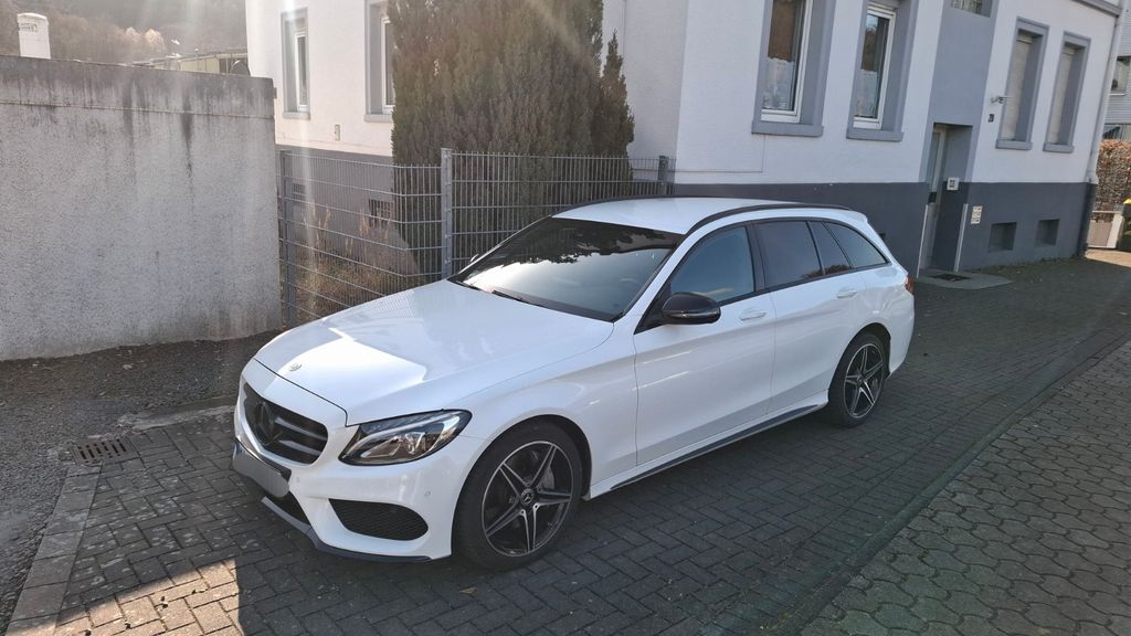 Mercedes-Benz C 400 100.000 km 23.900 &euro; Plettenberg 58840