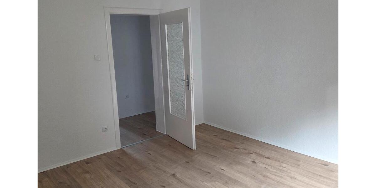 Erdgeschoßwohnung Werdohl - 3 Zimmer, 55 m&sup2;, 330&euro; | Angebot:24572408
