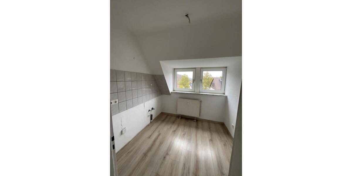 Dachgeschoßwohnung Herscheid - 2 Zimmer, 45 m&sup2;, 349&euro; | Angebot:22939070