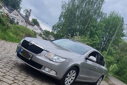 Skoda Superb 200.000 km 5.500 &euro; Nachrodt Wiblingwerde 58769