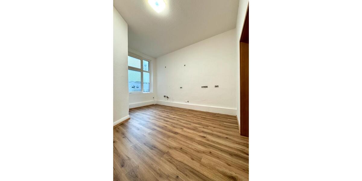 Etagenwohnung Schwerte - 4.5 Zimmer, 100 m&sup2;, 950&euro; | Angebot:25638774