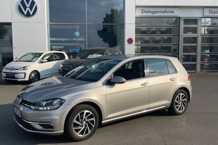 VW Golf 107.000 km 11.900 &euro; Werl 59457