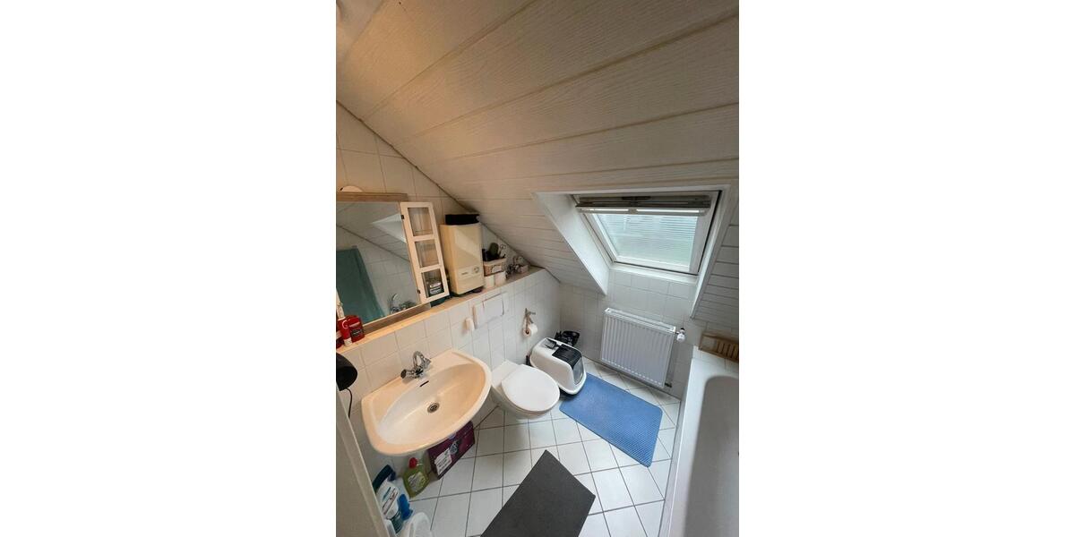 Dachgeschoßwohnung Hagen Hohenlimburg - 2 Zimmer, 60 m&sup2;, 450&euro; | Angebot:26104568